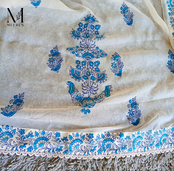 Cream Chiffon Dupatta (Block print finished with Lace & Silk)