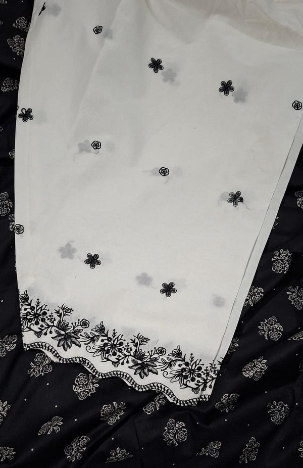Monochrome